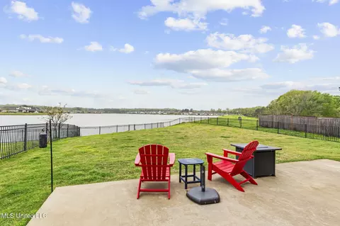 Exterior - 153 Shore View Dr, Madison, MS 39110 photo 5 of 7