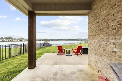 Exterior - 153 Shore View Dr, Madison, MS 39110 photo 4 of 7