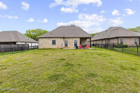 Exterior - 153 Shore View Dr, Madison, MS 39110 photo 7 of 7