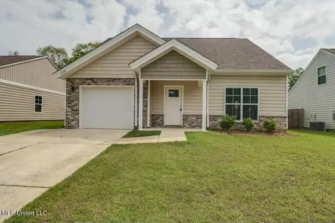 13092 Turtle Creek Pkwy, Gulfport, MS 39503