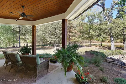 Exterior - 308 Partridge Cv, Brandon, MS 39047 photo 10 of 20