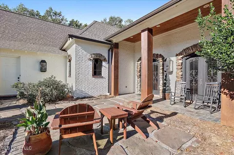 Exterior - 308 Partridge Cv, Brandon, MS 39047 photo 4 of 20