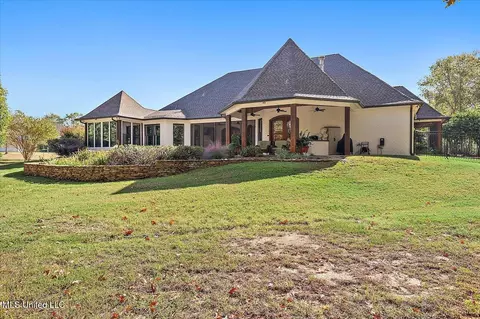 Exterior - 308 Partridge Cv, Brandon, MS 39047 photo 14 of 20