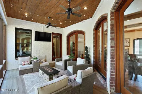 Exterior - 308 Partridge Cv, Brandon, MS 39047 photo 6 of 20
