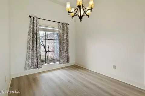 908 Fairview Pl, Brandon, MS 39047 photo 3
