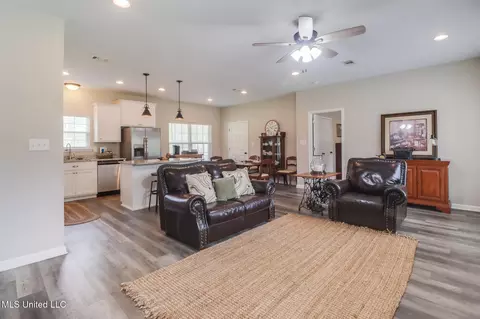 Living - 105 Pineview Dr, Lucedale, MS 39452 photo 1 of 1