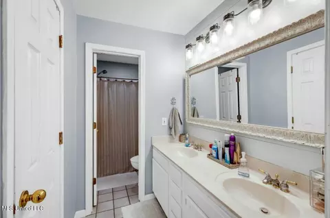 Bath - 18432 Sky Ln, Saucier, MS 39574 photo 1 of 2