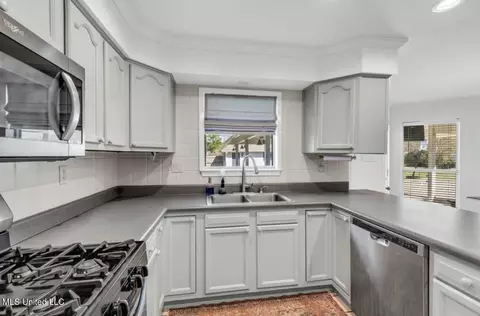Kitchen - 18432 Sky Ln, Saucier, MS 39574 photo 1 of 1