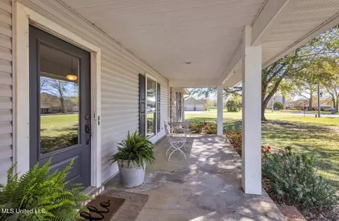 Exterior - 18432 Sky Ln, Saucier, MS 39574 photo 3 of 6
