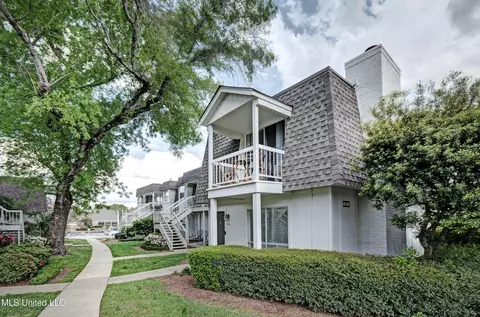 550 Post Rd #801, Ridgeland, MS 39157