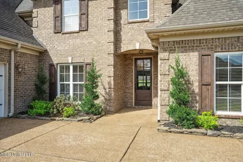 1411 W Notting Hill Dr, Hernando, MS 38632 photo 3