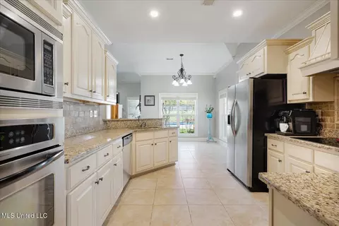 1411 W Notting Hill Dr, Hernando, MS 38632 photo 10