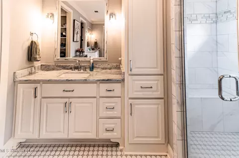 Bath - 803 Onyx Pl, Flowood, MS 39232 photo 4 of 8