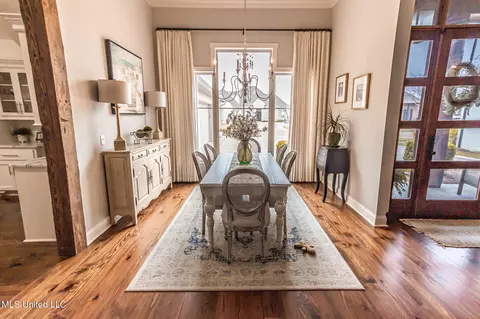 Dining - 803 Onyx Pl, Flowood, MS 39232 photo 1 of 2