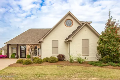 Exterior - 803 Onyx Pl, Flowood, MS 39232 photo 2 of 10