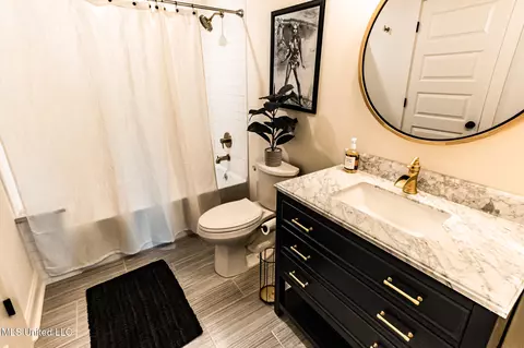 Bath - 803 Onyx Pl, Flowood, MS 39232 photo 7 of 8