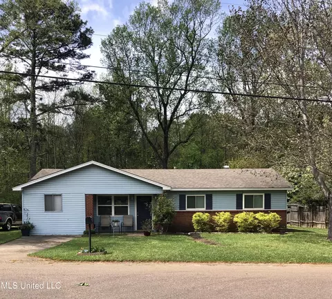 527 Luling St, Pearl, MS 39208