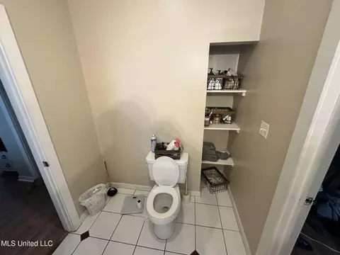 Bath - 202 Lee St, Biloxi, MS 39530 photo 1 of 2