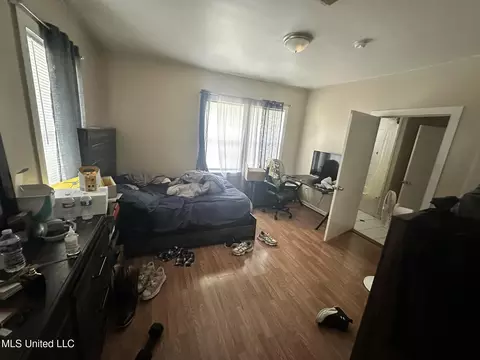 Bedroom - 202 Lee St, Biloxi, MS 39530 photo 1 of 2