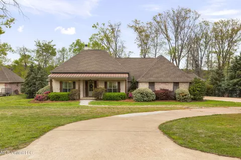 114 Ashbrooke Trl, Madison, MS 39110