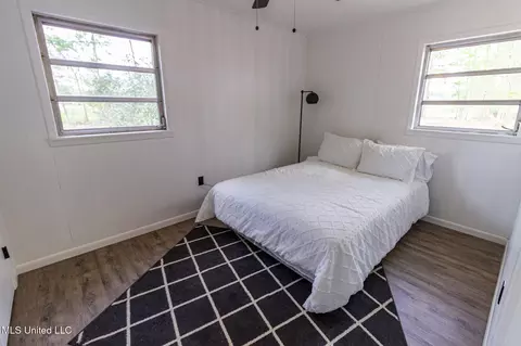 Bedroom - 1603 NE 1st Ave, Magee, MS 39111 photo 5 of 8