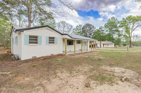 Other - 1603 NE 1st Ave, Magee, MS 39111 photo 2 of 12