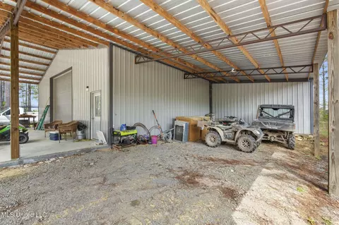 Exterior - 205 Stump Ridge Rd, Brandon, MS 39047 photo 23 of 24