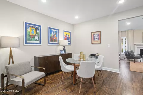 Dining - 42 Park Crest Pl, Jackson, MS 39211 photo 1 of 2