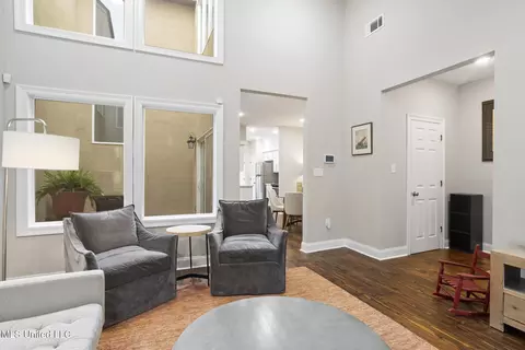 Other - 42 Park Crest Pl, Jackson, MS 39211 photo 3 of 8