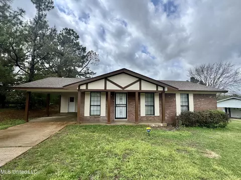 10519 French Fort Dr, Olive Branch, MS 38654