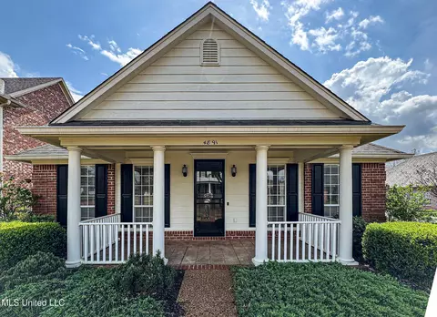 4891 Stone Cross Dr, Olive Branch, MS 38654