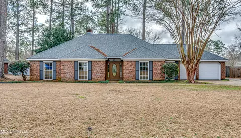 146 Sumac Dr, Madison, MS 39110