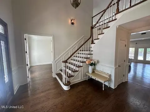 Entry Way - 117 Peninsula Dr, Brandon, MS 39047 photo 1 of 1