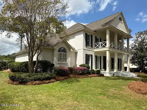 Exterior - 117 Peninsula Dr, Brandon, MS 39047 photo 2 of 11