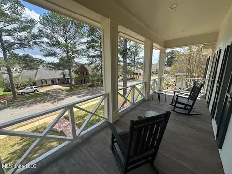 Exterior - 117 Peninsula Dr, Brandon, MS 39047 photo 3 of 11