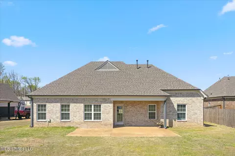 729 Rikard Dr, Hernando, MS 38632 photo 5