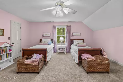 Bedroom - 139 Easthaven Dr, Brandon, MS 39042 photo 6 of 8