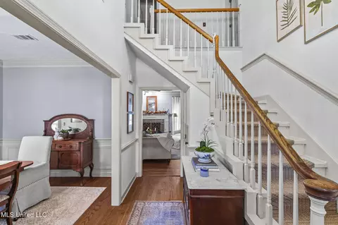 Entry Way - 139 Easthaven Dr, Brandon, MS 39042 photo 5 of 10