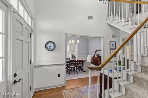 Entry Way - 139 Easthaven Dr, Brandon, MS 39042 photo 2 of 10