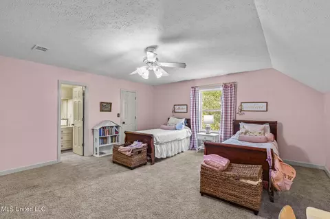Bedroom - 139 Easthaven Dr, Brandon, MS 39042 photo 8 of 8