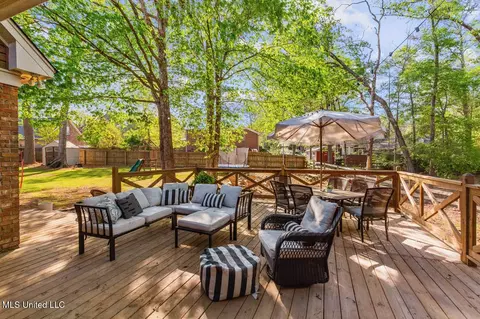 Exterior - 139 Easthaven Dr, Brandon, MS 39042 photo 8 of 17