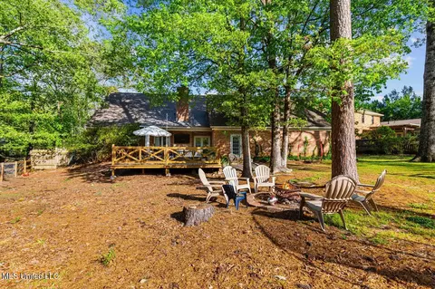 Exterior - 139 Easthaven Dr, Brandon, MS 39042 photo 11 of 17