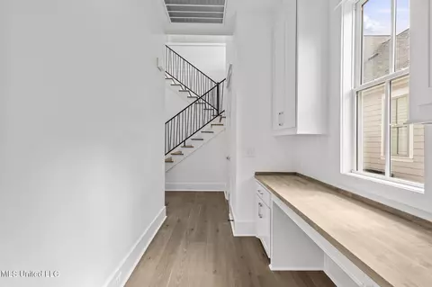 Entry Way - 112 Brashear St, Madison, MS 39110 photo 5 of 12