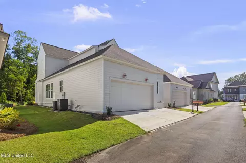 Exterior - 112 Brashear St, Madison, MS 39110 photo 7 of 10
