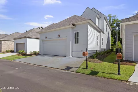 Exterior - 112 Brashear St, Madison, MS 39110 photo 9 of 10