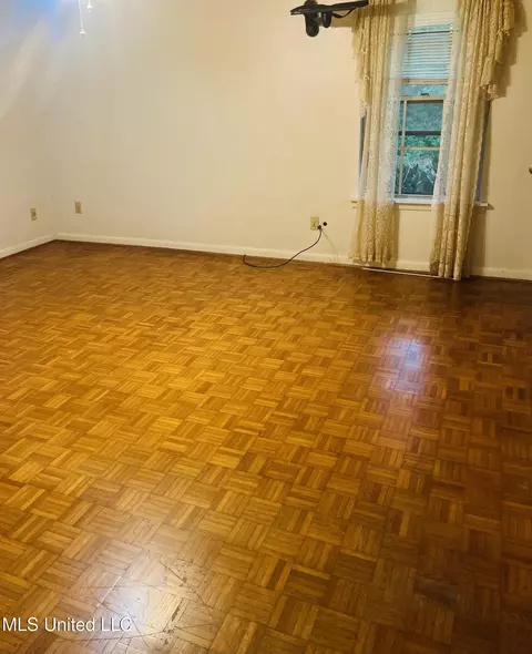 Other - 3919 Riverwood Dr, Moss Point, MS 39563 photo 4 of 11
