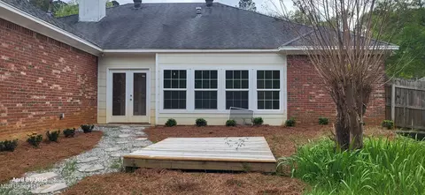 Exterior - 520 Cliffview Dr, Brandon, MS 39047 photo 1 of 2