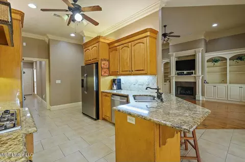 417 Julee Cir, Brandon, MS 39042 photo 12