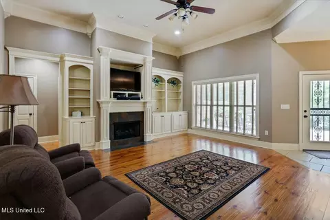 417 Julee Cir, Brandon, MS 39042 photo 8