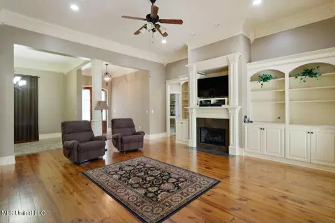 417 Julee Cir, Brandon, MS 39042 photo 6